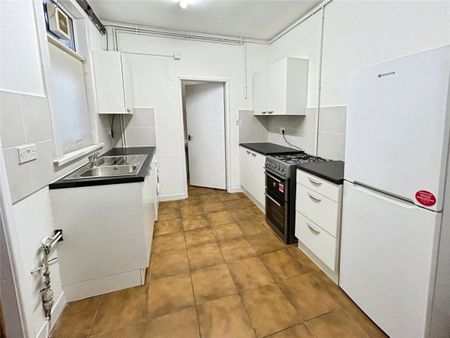 Waveley Road, Coundon, Coventry, West Midlands, CV1 - Photo 3