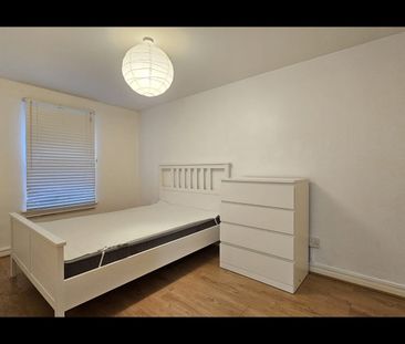 1 Bed Flat, Brookes Court, EC1N - Photo 3