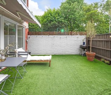 4 Bed Maisonette, Goulden House, SW11 - Photo 4