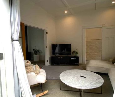 Spacious, Character 2 Bed House in Takapuna - Photo 4