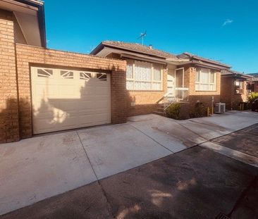 2/71 Medway Street, Box Hill North - Photo 5