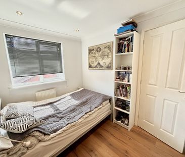 Christopher Close, Peterborough - Photo 4