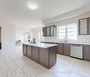 For Lease - 16 Slater Court, East Gwillimbury, Ontario - Photo 2