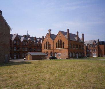 Grosvenor Gate, LEICESTER - Photo 1