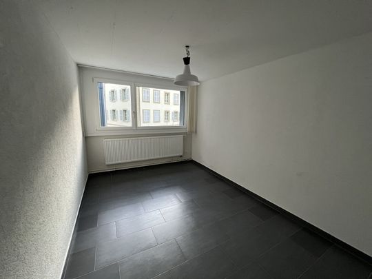 St-Imier, nice 2-room apartment on the ground floor - Photo 1