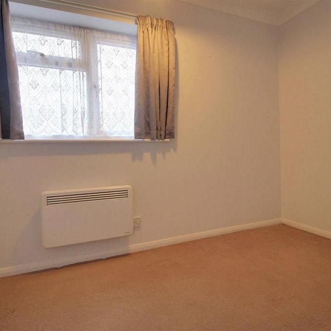 2 bedroom semi-detached house to rent - Photo 1