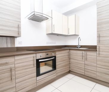 1 bed flat to rent in Christchurch Road, Bournemouth, BH1 - Photo 3