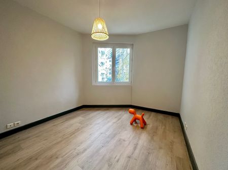 T2 bis 42 m2 Eglise Jeanne d’Arc - Photo 5