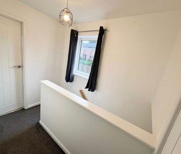 Wellstone Garth, Bramley, Leeds - Photo 5