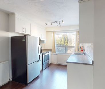 For Lease - 52 Waniska Avenue Unit# 6, Toronto, Ontario - Photo 6