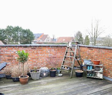 Ruim duplexappartement met 2 slaapkamers - Photo 1