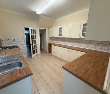 Raby Street, Llanelli, SA15 - Photo 3