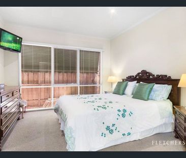 Ideal and Spacious Family Living - Photo 2