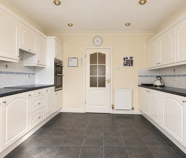 Crofton Lane, Fareham - Photo 5