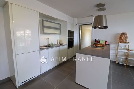 En exclusivité, découvrez ce très bel appartement meublé offra - Photo 5