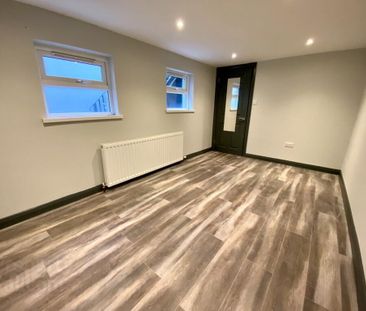 1, 52 Bloomfield Avenue, Belfast, BT5 5AD - Photo 5