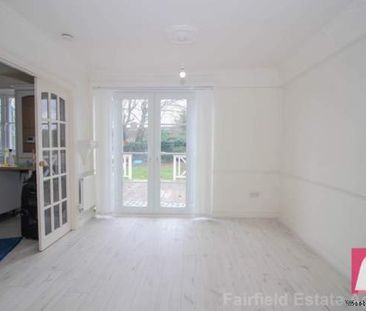 3 bedroom property to rent in Watford - Photo 4