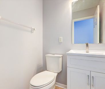 For Lease - 221 Hupfield Trail Unit# MAIN, Toronto, Ontario - Photo 5
