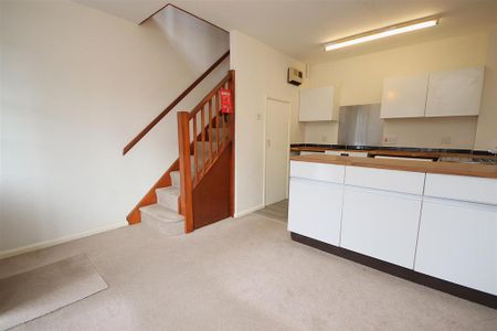 1 bedroom end of terrace house to rent - Photo 5