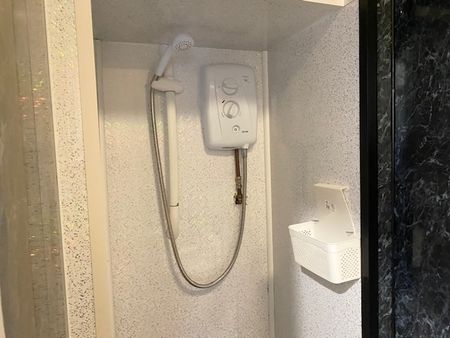 Connaught Road, Roath - Photo 5