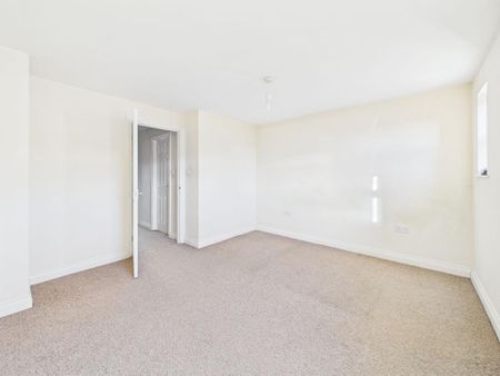 2 bedroom end of terrace house to rent - Photo 5