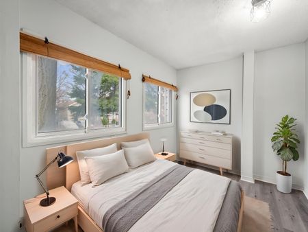 For Lease - 23 Kenworthy Avenue, Toronto, Ontario - Photo 3
