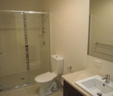 U 2, 34 Basalt Street, Caboolture QLD 4510 - House For Rent | Domain - Photo 4