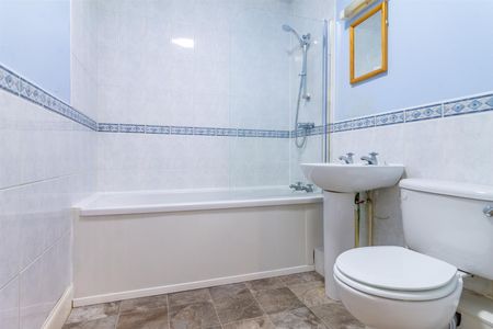 Middleton Court, Jesmond - Photo 5