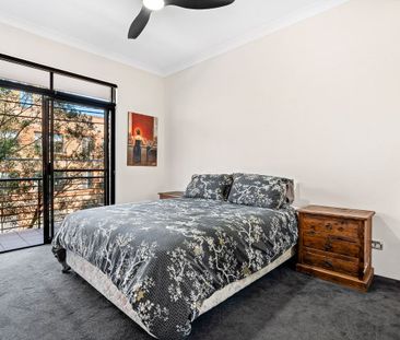 Amazing Furnished Apartment In Great Location - Deposit Paid - Photo 3