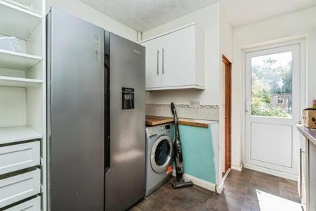 Crete Road, Dibden Purlieu, SOUTHAMPTON - Photo 2