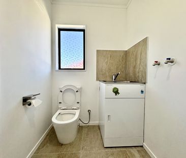 Unit 2, 113 Avenue Road, Otahuhu, Auckland - Photo 1