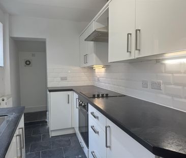 2 bed end of terrace to rent Old Mill Lane, NG19 - Photo 4