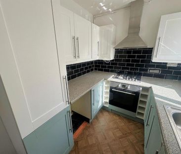 Wilson Road, Brierley Hill - Photo 3