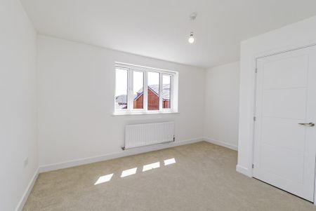 2 bedroom semi-detached house to rent - Photo 2