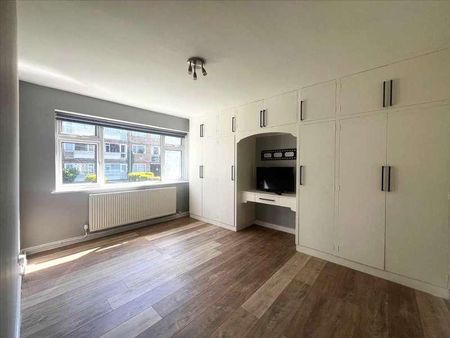 Parkfield Close, Edgware, HA8 - Photo 2