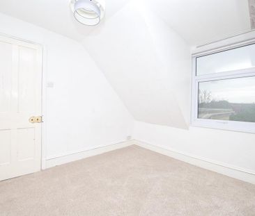 5 bedroom terraced house to rent - Photo 5