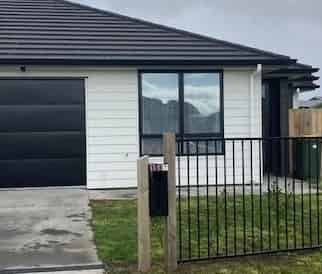 Near new build - Rototuna North - Two Bedrooms - Photo 5