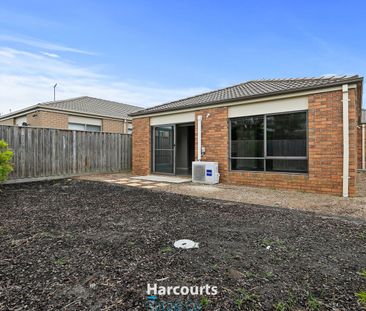 Spacious and Light-Filled 3-Bedroom Home in Mernda - Photo 4
