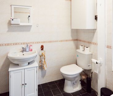 2 Bed Terraced House, Cross Flatts Terrace, LS11 - Photo 6