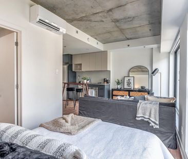 235 Rue Young, Montréal, QC - Photo 1