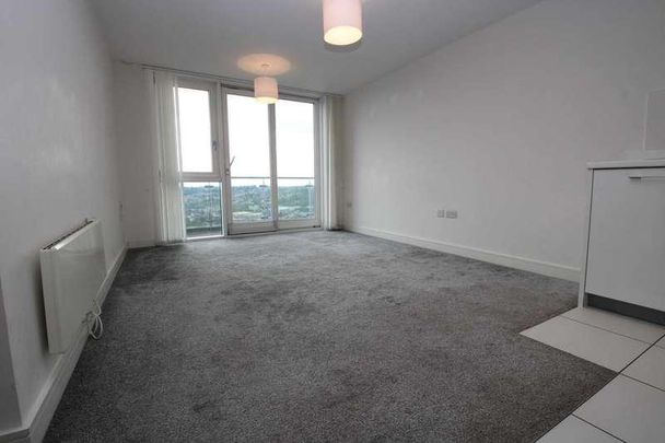 Town Centre Location, HP1 - Photo 1