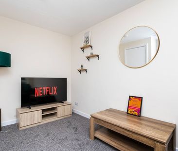 1 Bed Flat, Mcdonald Court, AB24 - Photo 2