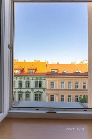 Luxusní garsonka na Vihohradech k okamžitému nastěhování - Photo 2
