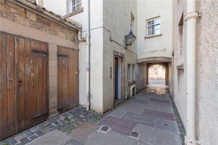 3 bedroom apartment to rent - Photo 5