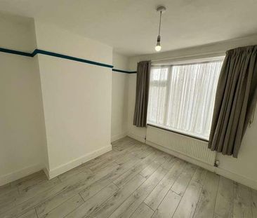 Morley Avenue, London, N18 - Photo 4