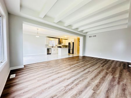 For Lease - 72 Bur Oak Drive, Thorold, Ontario - Photo 5