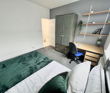 7 Bedroom, En-Suite, 35 Lower Ford Street – Student Accommodation C... - Photo 1