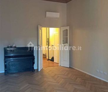 Appartamento corso Canalgrande, Centro Storico, Modena - Photo 2