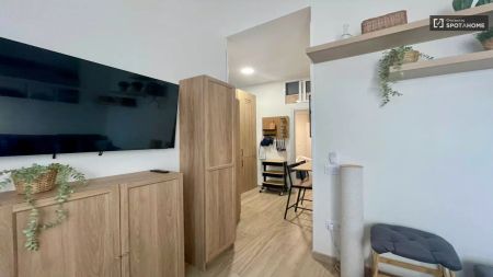 1-bedroom apartment for rent in Ventas, Madrid - Foto 4