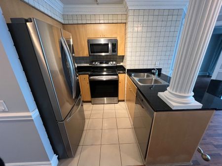 For Lease - 361 Front Street Unit# 2907, Toronto, Ontario - Photo 2